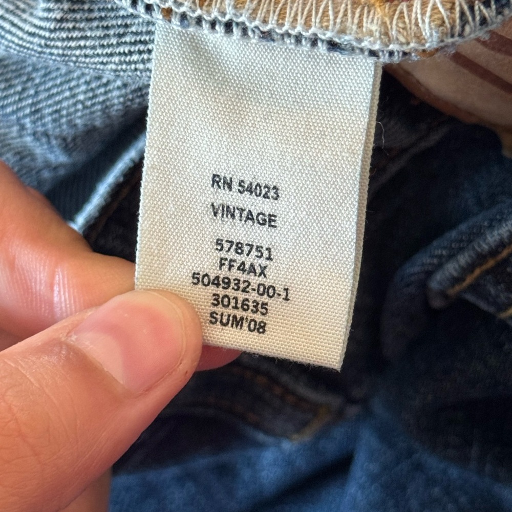 Men's Vintage Gap Loose Fit Jeans - Picture 5 of 6